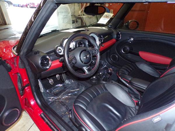 1-Owner 2013 MINI COOPER S convertible 51630 miles manual trans navi for sale in Chesterfield, MO – photo 3