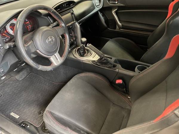 2013 Scion FRS! 10 Series! 6 Speed Manual! Non Smoker! Bluetooth! for sale in Suamico, WI – photo 6