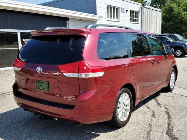 2011 Toyota Sienna Limited AWD 149K, Auto, AC, Leather, Roof, DVD, Cam for sale in Belmont, MA – photo 3