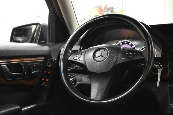 2010 Mercedes-Benz GLK 350 4MATIC for sale in Canton, MA – photo 22