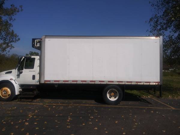 2006 International Refrigerated Truck for sale in warren, OH