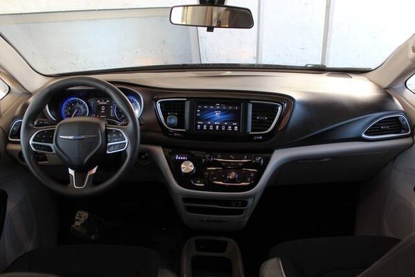 2018 Chrysler Pacifica Certified LX FWD Minivan, Passenger - cars &... for sale in Klamath Falls, OR – photo 10