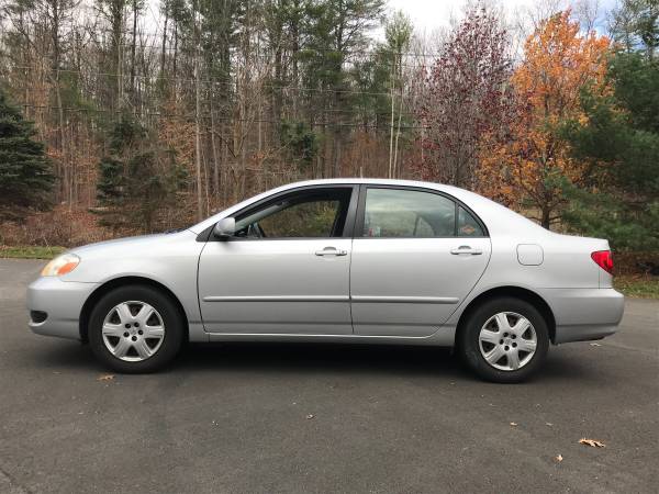 2007 Toyota Corolla LE - 94k - cars & trucks - by dealer - vehicle... for sale in Bolton, CT, CT – photo 3