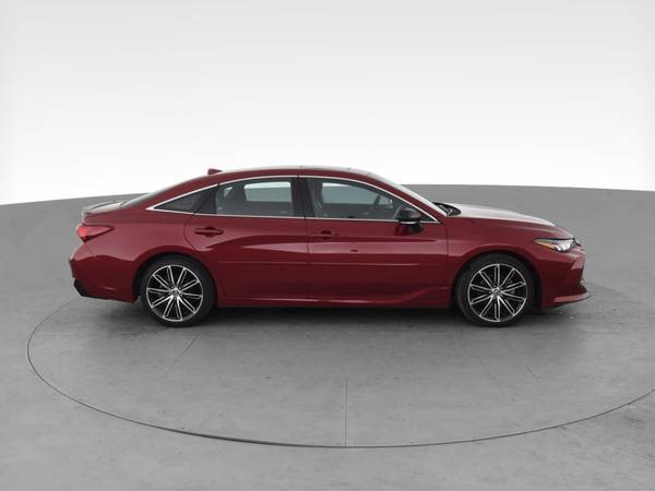 2019 Toyota Avalon XSE Sedan 4D sedan Red - FINANCE ONLINE - cars &... for sale in Cleveland, OH – photo 13