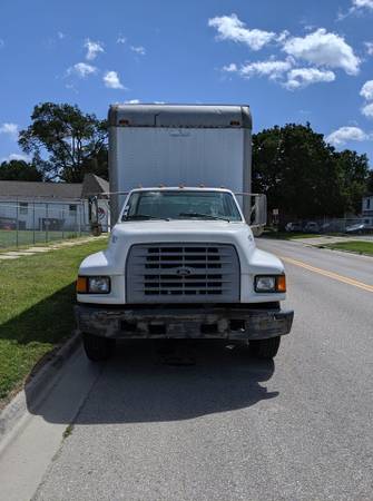 1998 Ford Box Truck for sale in Waterloo, IA – photo 2