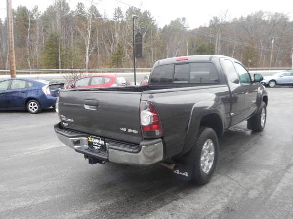 2013 Toyota Tacoma Access Cab V6 Manual 4WD - cars & trucks - by... for sale in BERLIN, VT – photo 5