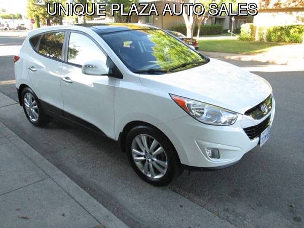 2011 Hyundai Tucson Limited AWD 4dr SUV ** EXTRA CLEAN! MUST SEE! ** for sale in Sacramento , CA – photo 4