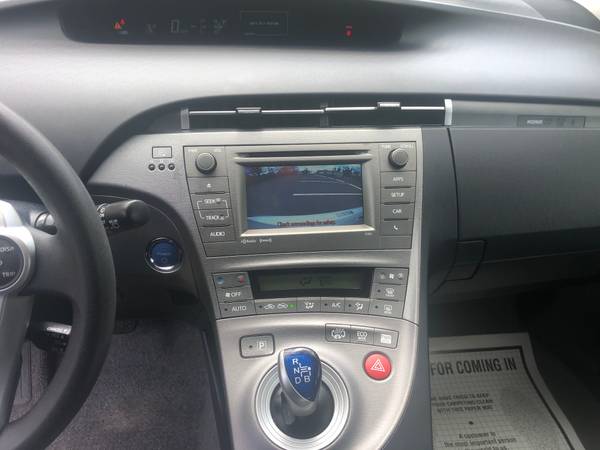 2014 Toyota Prius Plug-in Hybrid, Clean Carfax - - by for sale in Philadelphia, PA – photo 19