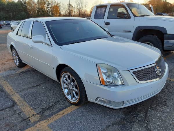 2008 Cadillac Dts - cars & trucks - by owner - vehicle automotive sale for sale in Cleveland, OH – photo 9