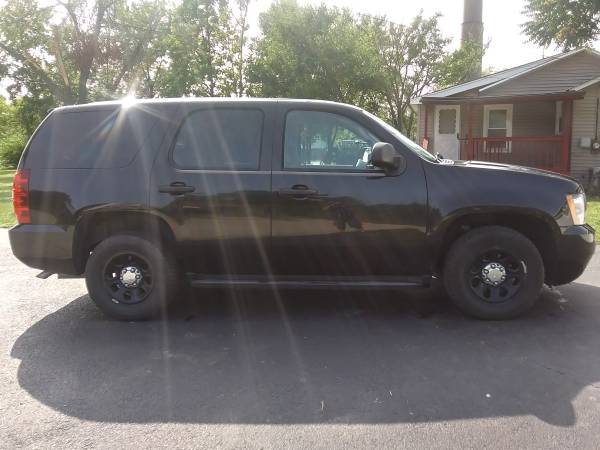 Tahoe Black, Police Package, Loaded, Runs Great, 1 Owner, Well for sale in Midlothian, IL – photo 3