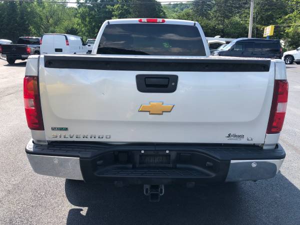2012 Chevy 1500 Ext Cab LT Z-71 *Backup Sensors* *Adjustable Pedals*... for sale in binghamton, NY – photo 3