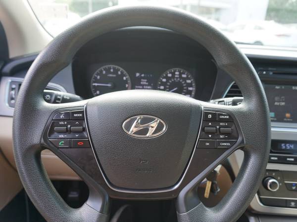 2017 Hyundai Sonata SE - - by dealer - vehicle for sale in Melbourne , FL – photo 13