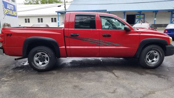 2005 Dodge Dakota ST 4x4 - - by dealer - vehicle for sale in Laceyville, PA – photo 5