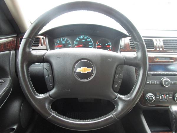 2012 Chevrolet Impala LT 3.6L V6 110,619 EZ mi. NO accidents NEW tires for sale in Auburn, IN – photo 14