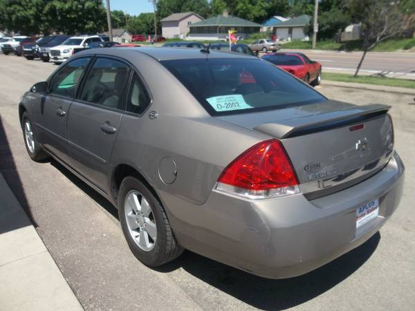 2007 Chevy Impala LT for sale in Sioux Falls, SD – photo 3