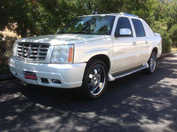2005 Cadillac Escalade EXT Base AWD 4dr Crew Cab SB Fast Easy Credit A for sale in Atascadero, CA – photo 8