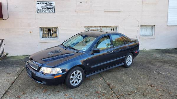 2001 Volvo S40 - cars & trucks - by dealer - vehicle automotive sale for sale in Washington, District Of Columbia – photo 3