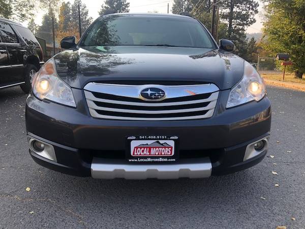 2012 Subaru Outback Limited 3.6L R AWD Wagon Leather Loaded 2 Owner... for sale in Bend, OR – photo 2