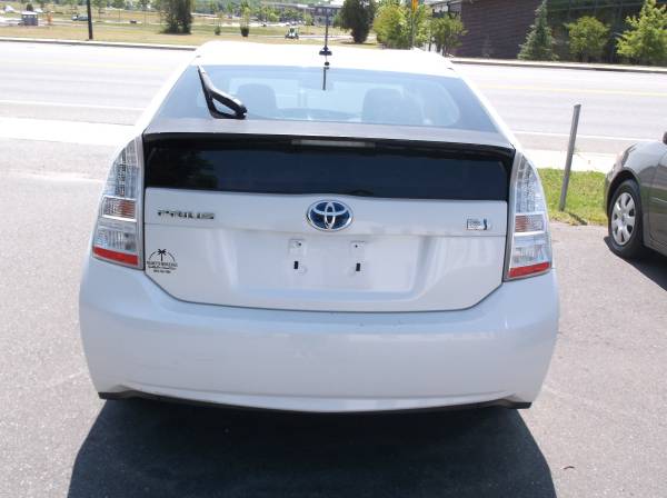 2011 Toyota Prius Hybrid - - by dealer - vehicle for sale in Rock Hill, NC – photo 2