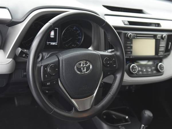 2017 Toyota RAV4 XLE Sport Utility 4D suv WHITE - FINANCE ONLINE for sale in Atlanta, TN – photo 2