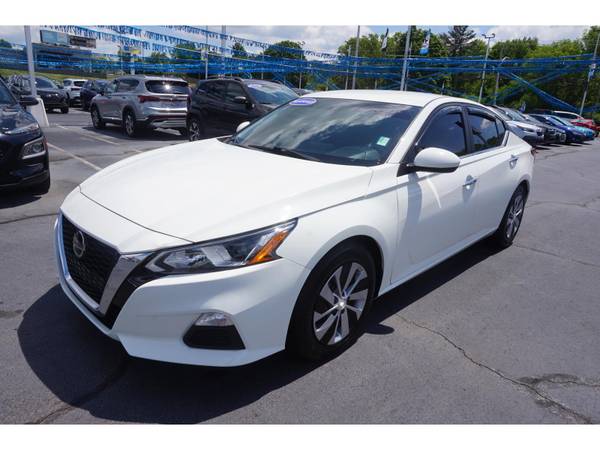 2019 Nissan Altima 2 5 S Sedan - - by dealer - vehicle for sale in Knoxville, TN – photo 4