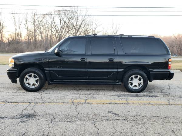 05 GMC Yukon XL DENALI 6 0 V8 AWD 3rd ROW - - by for sale in Middletown, OH – photo 15