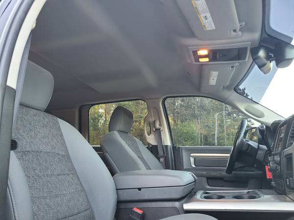 2018 Ram 3500 SLT Mega Cab BIG HORN 4x4 - - by dealer for sale in Peachland, VA – photo 17