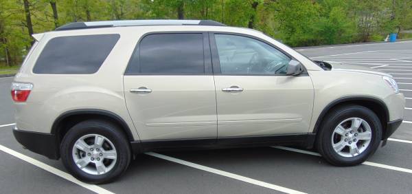 2010 GMC Acadia for sale in Waterbury, CT – photo 4