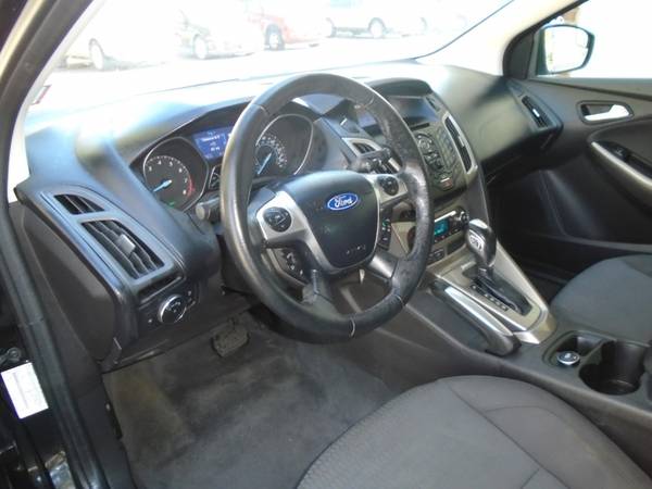 2012 Ford Focus 5dr HB SEL - cars & trucks - by dealer - vehicle... for sale in Lumberton, NJ – photo 11
