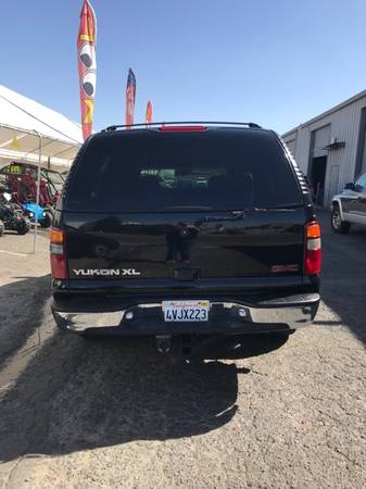 Managers Special!!! 2001 GMC Yukon XL 1500 4X4!! for sale in Clovis, CA – photo 5