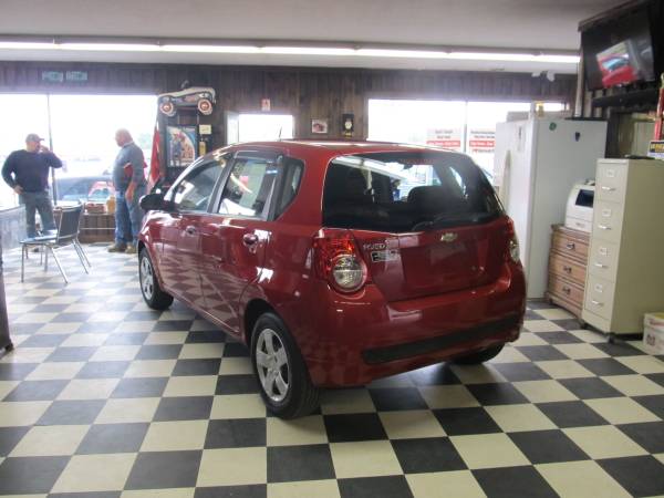 2011 chevy aveo - cars & trucks - by dealer - vehicle automotive sale for sale in Rutland, VT – photo 3
