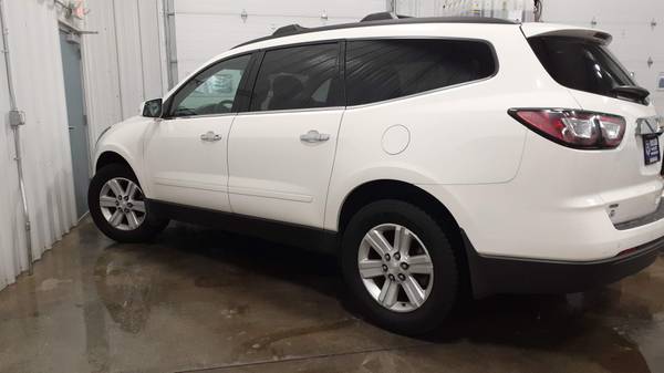 2013 CHEVROLET TRAVERSE 2LT AWD SUV, CLEAN - SEE PICS - cars & for sale in Gladstone, MI – photo 5