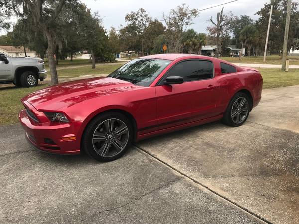 Mustang premium V6 for sale for sale in Brooksville, FL – photo 3