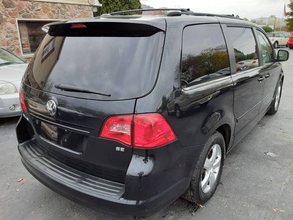 09 VW Routan SE - cars & trucks - by dealer - vehicle automotive sale for sale in Northumberland, PA – photo 7