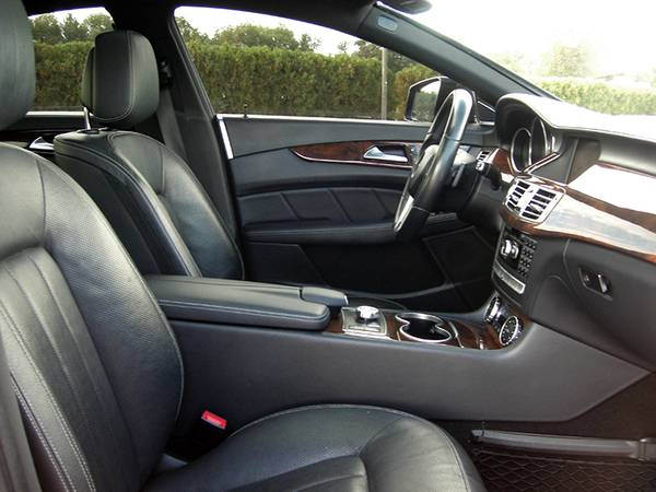 ► 2013 MERCEDES BENZ CLS550 - NAVI, SUNROOF, 19" AMG WHEELS, NEW... for sale in East Windsor, NY – photo 22