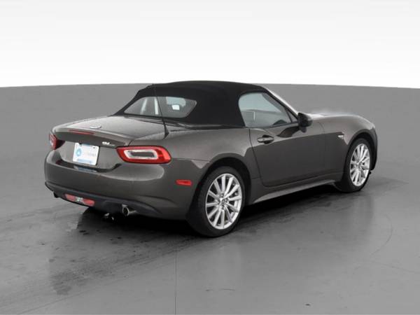 2017 FIAT 124 Spider Classica Convertible 2D Convertible Brown - -... for sale in Riverdale, IL – photo 11