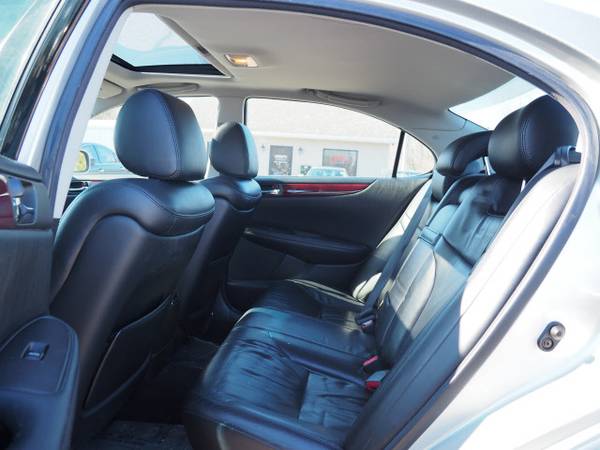 2003 Lexus ES 300 Base - - by dealer - vehicle for sale in Inver Grove Heights, MN – photo 11