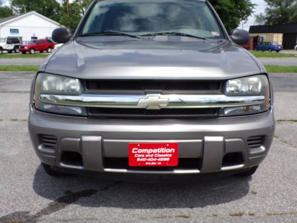 2006 Chevrolet Trailblazer LS 4x4 - cars & trucks - by dealer -... for sale in Salem, VA – photo 6