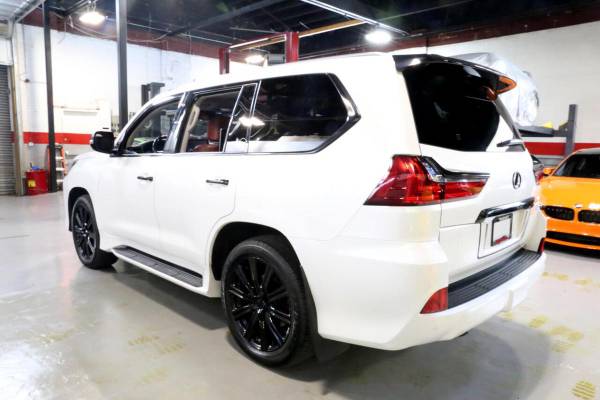 2018 Lexus LX 570 LX 570 White On Red , Third Row Seating , Rear Ent... for sale in STATEN ISLAND, NY – photo 12