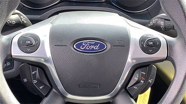 2013 Ford Escape SE suv Black - cars & trucks - by dealer - vehicle... for sale in Iowa City, IA – photo 9