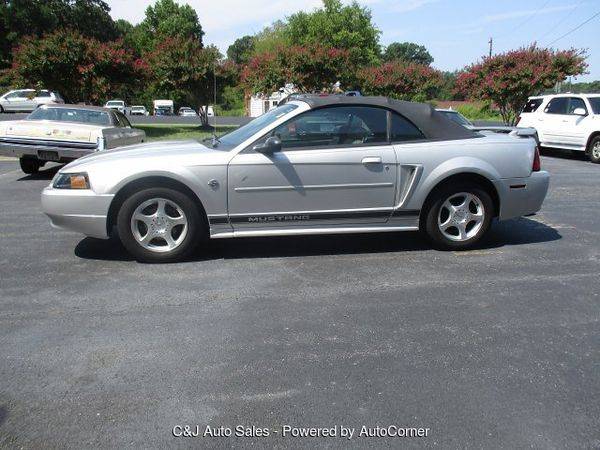2004 Ford Mustang Deluxe Convertible 4-Speed Automatic EASY... for sale in North Chesterfield, VA – photo 3