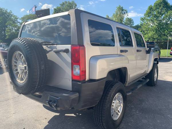 2007 Hummer H3 61k miles Rare Boulder Gray Metallic paint - cars &... for sale in Jeffersonville, KY – photo 6