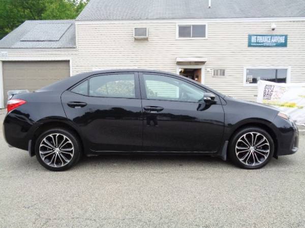 2016 Toyota Corolla S Navigation Leather Moonroof Loaded1-Owner Clean for sale in Hampton Falls, MA – photo 3