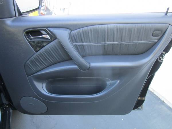 2004 Mercedes-Benz ML-350 - AWD - BRAND NEW TIES - MOON ROOF -... for sale in Sacramento , CA – photo 14