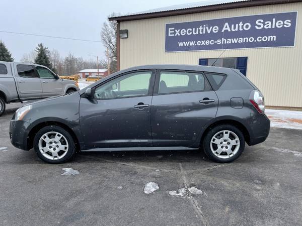 2010 Pontiac Vibe 4dr HB AWD - - by dealer - vehicle for sale in Shawano, WI – photo 9
