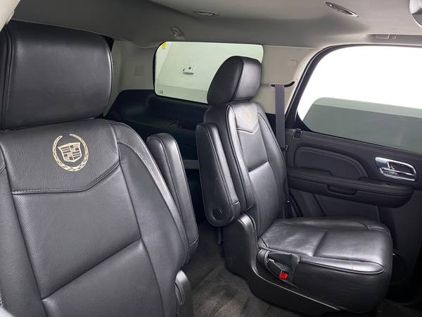 2013 Caddy Cadillac Escalade Platinum Edition Sport Utility 4D suv -... for sale in Arlington, District Of Columbia – photo 19