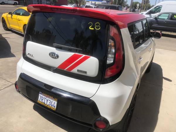 16' Kia Soul +, FWD, Auto, NAV, 1 Owner, Must see & drive!! for sale in Visalia, CA – photo 3