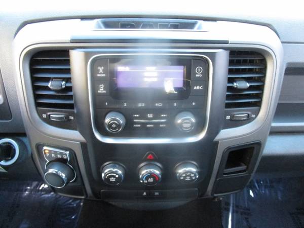 2013 RAM 1500 - 6 SEATER - RECENTLY SMOGGED - AC AND HEATER WORKS -... for sale in Sacramento , CA – photo 10