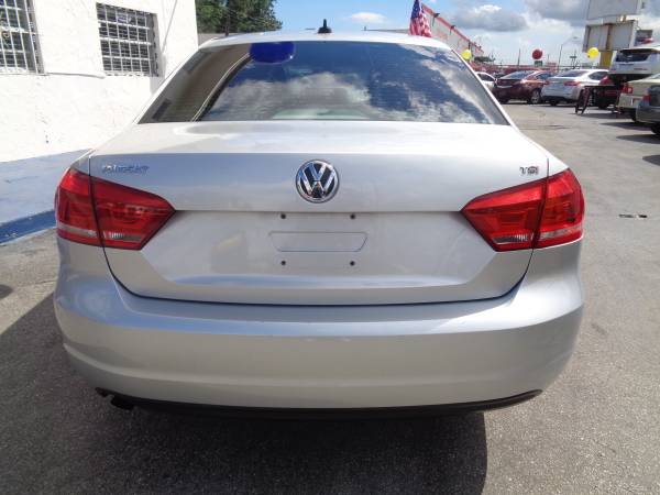 2014 Volkswagen Passat 1.8T S Sedan for sale in Miami, FL – photo 5