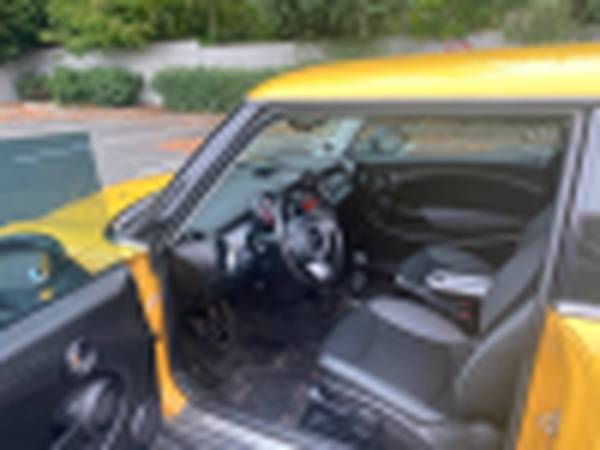 2009 MINI Cooper Base 2dr Hatchback - cars & trucks - by dealer -... for sale in Seattle, WA – photo 12